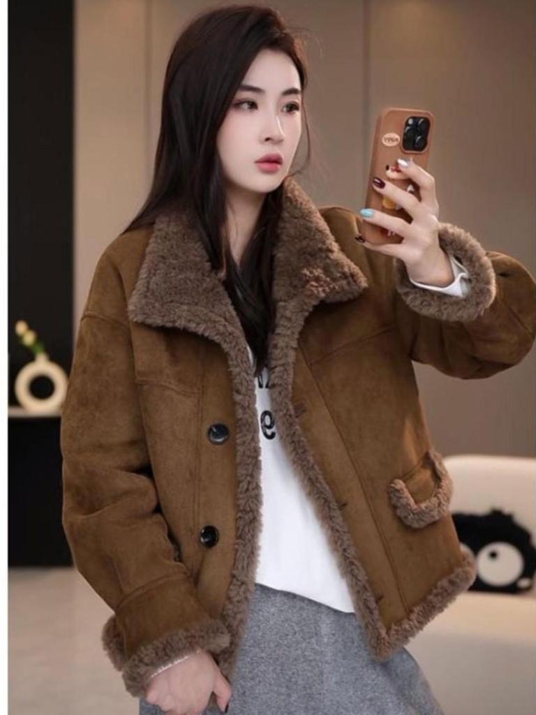2024 Women's Reversible Leather & Fur Lambswool Coat – Fashionable Winter Jacket