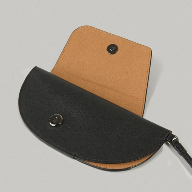 FACADE PATTERN Strap Glass Bag_black