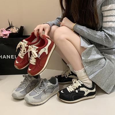 Женская обувь – Кроссовки