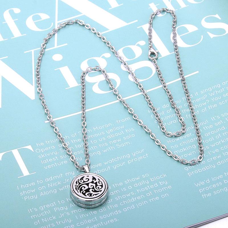New Aromatherapy Necklace essential Oils lockets Necklaces stainless steel Amulet Diffuser Locket Perfume Pendant Necklace