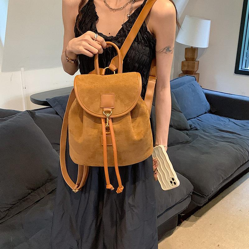 Сумка большой вместимости женская сумка новый летний рюкзак женский дорожный текстурный маленький рюкзак