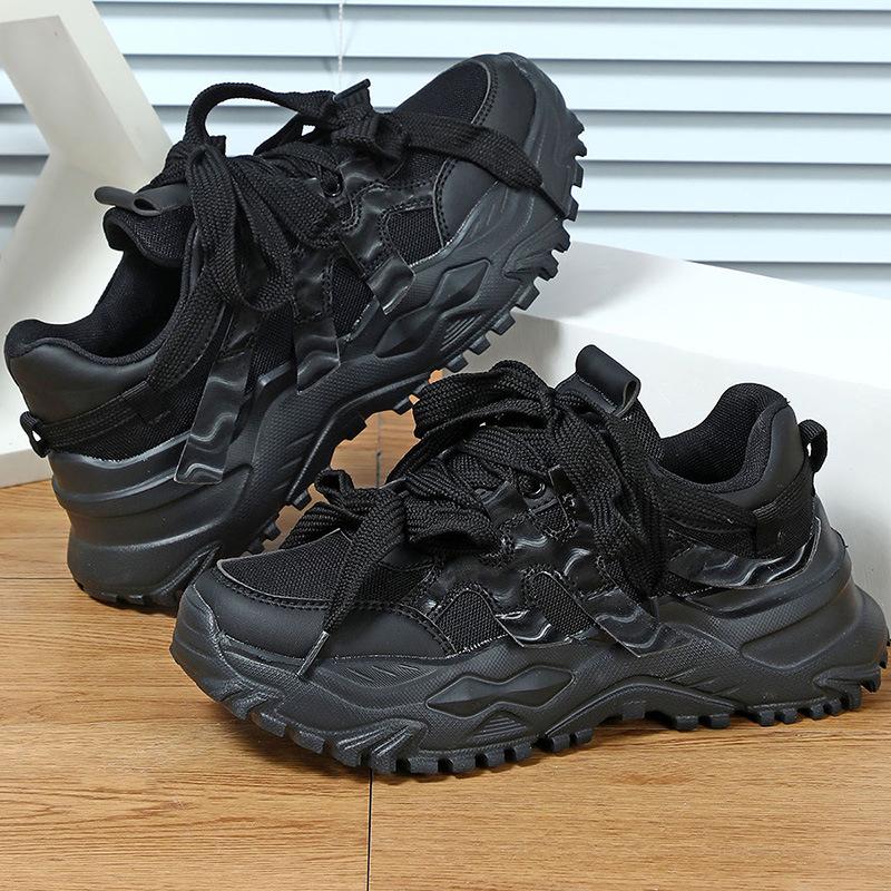 Модные женские повседневные спортивные туфли 2025 Осень Удобные Дышащие Нескользящие Уличные Кроссовки на Толстой Подошве Модная Вулканизированная Обувь