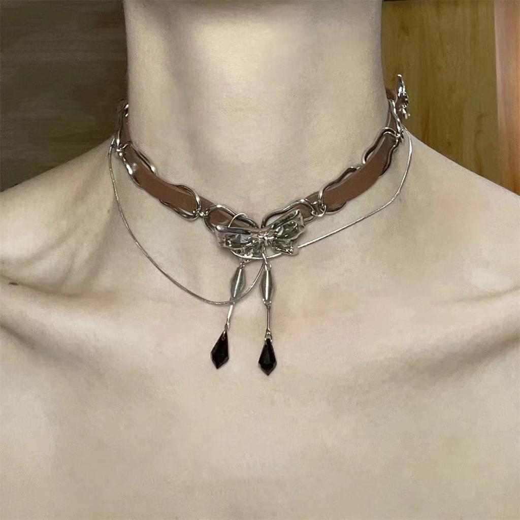 Ожерелье из бисера Y2K со звездой - Титановая сталь, панк-готический стиль для женщин