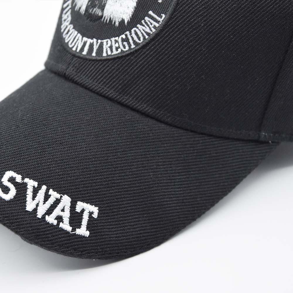 Популярная вышитая бейсболка с надписью «SWAT»: Идеально подходит для любителей тактического стиля.