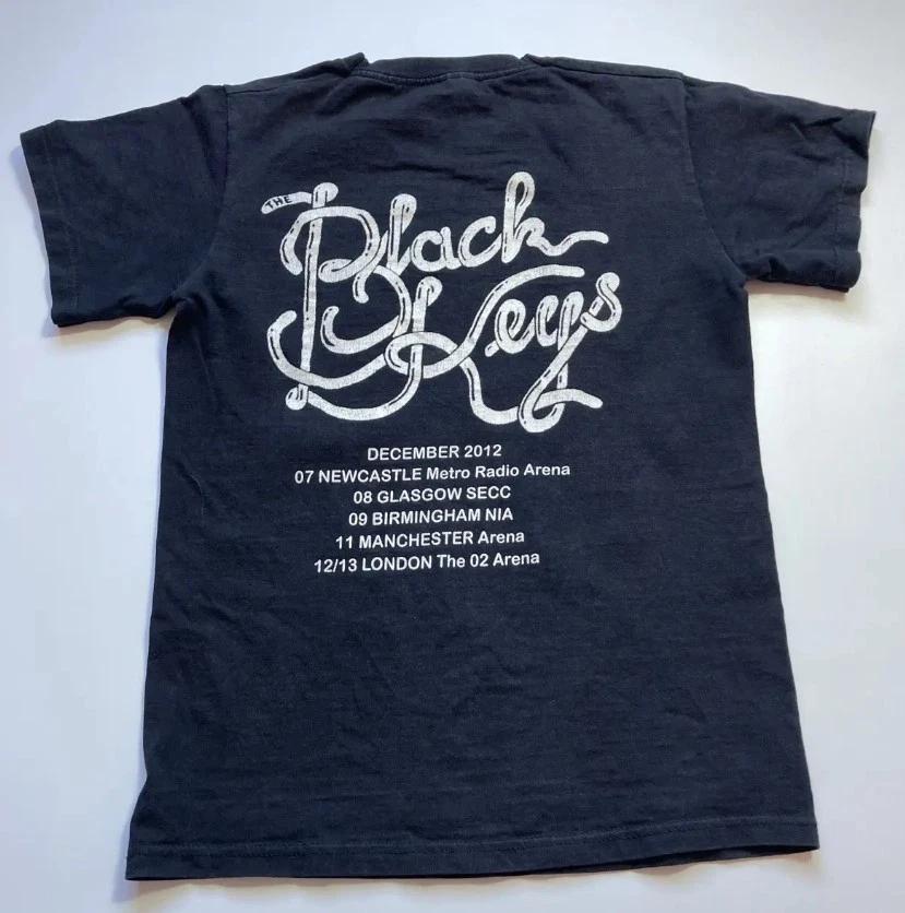 Винтажная футболка The Black Keys 2004 Tour Rock Band Переиздание Подарок для фанатов Размер S-4XL Высококачественная Роскошная Подходит и для мужчин, и для женщин Топ Y2k