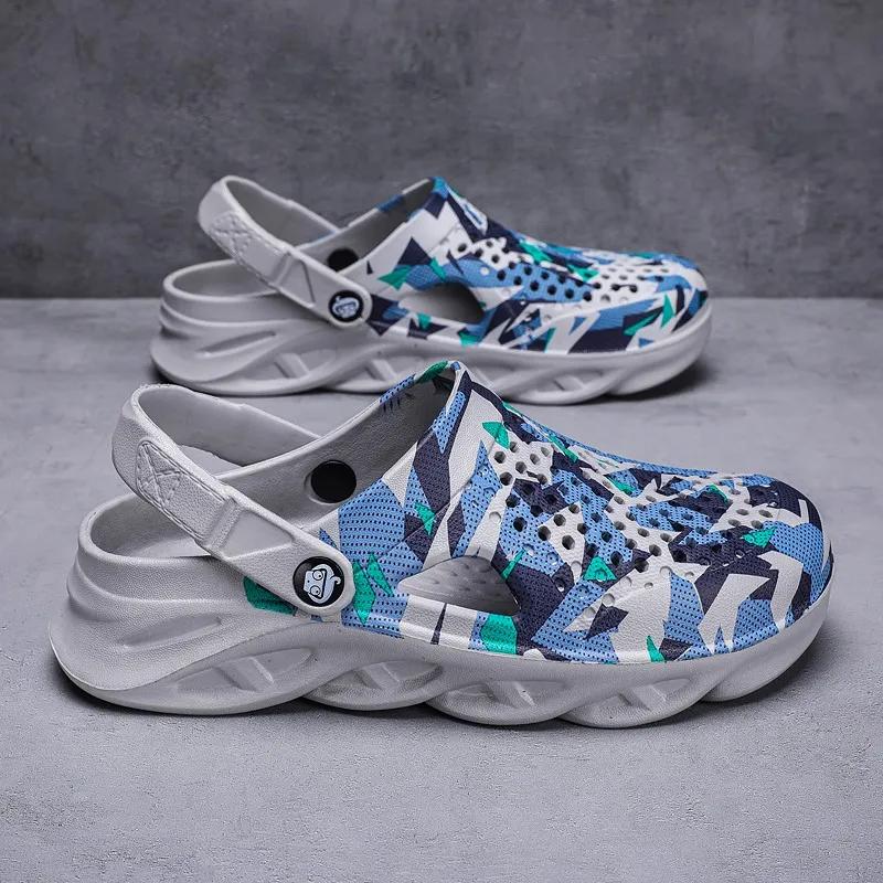 Модные легкие мужские шлепанцы 2024 лето Обувь для повара для мужчин Уличные сандалии для плавания Мягкие пляжные противоскользящие Спортивные мужские шлепанцы Платформа