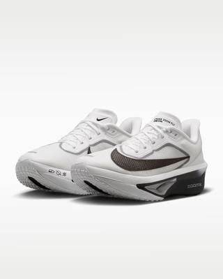 FN8455-100 Zoom Fly 6 "Белый/Дымчато-серый/Черный" (Женский)