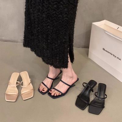 Дизайнерские нишевые французские слова с сандалиями женские 2025 лето новые сандалии на высокой танкетке на высоком каблуке женские шлепанцы