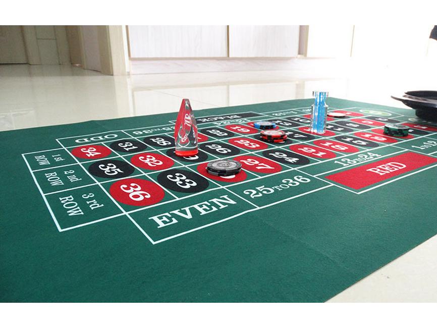 Reversible Poker Card Table Mat – 60x90cm Non-Woven Felt for Texas Hold'em & Roulette