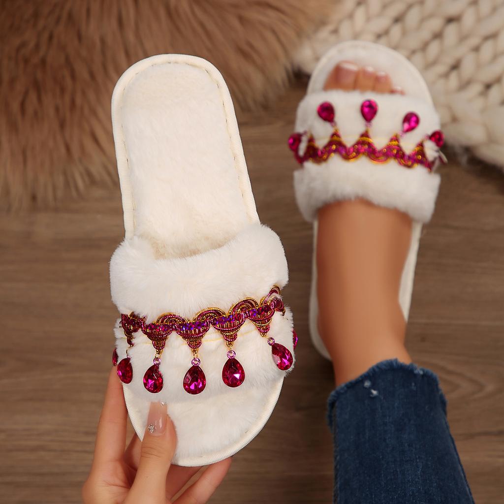 Fashion Bohemia Rhinestones Tassel Furry Indoor Slippers Women 2025 Winter Warm Short Plush Non Slip Home Slippers White Cotton Slides