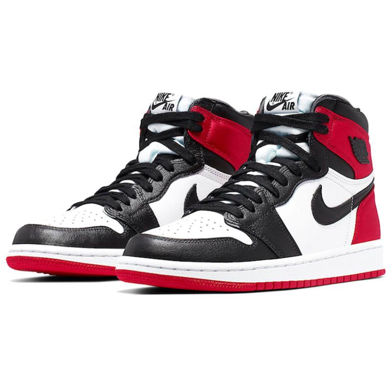 Женские кроссовки Air Jordan 1 Retro High 'Satin Black Toe' Jordan CD0461-016