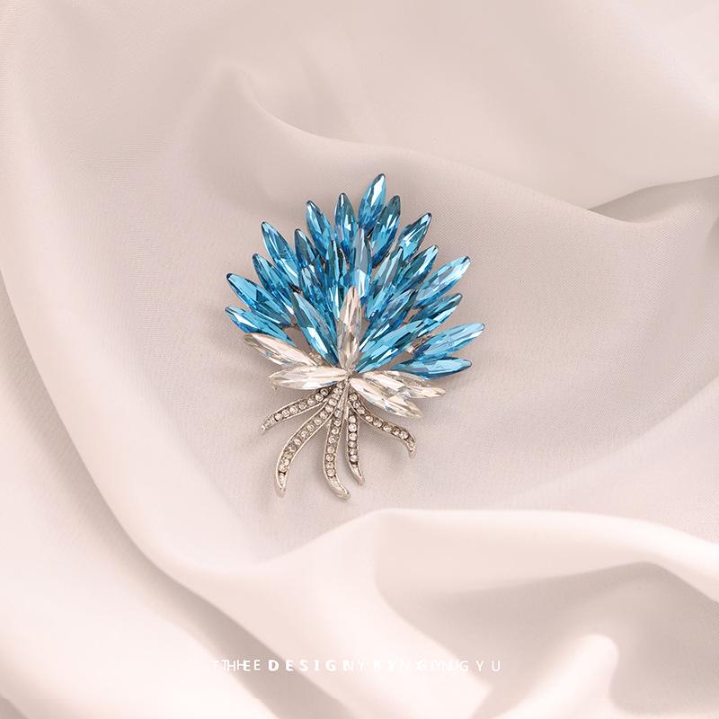 Элегантная брошь в виде золотого жемчужного колоса: Универсальный, Высококлассный Аксессуар для Женщин