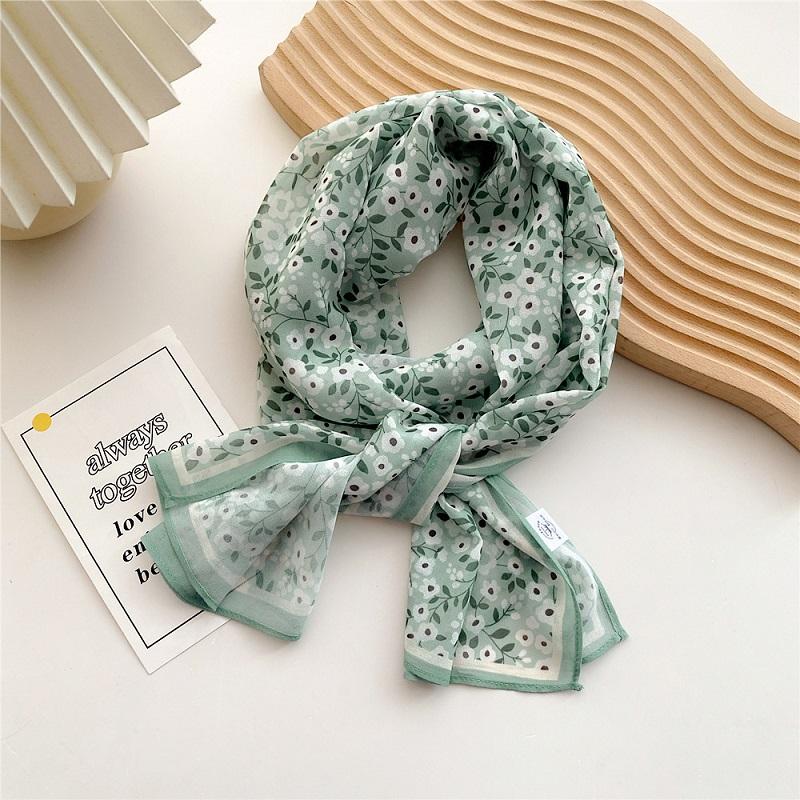 Spring and Summer Fashion Womens Scarf Luxury Designer Beach Scarf Cover-ups Flower Printing Hijab Decorate Scarf