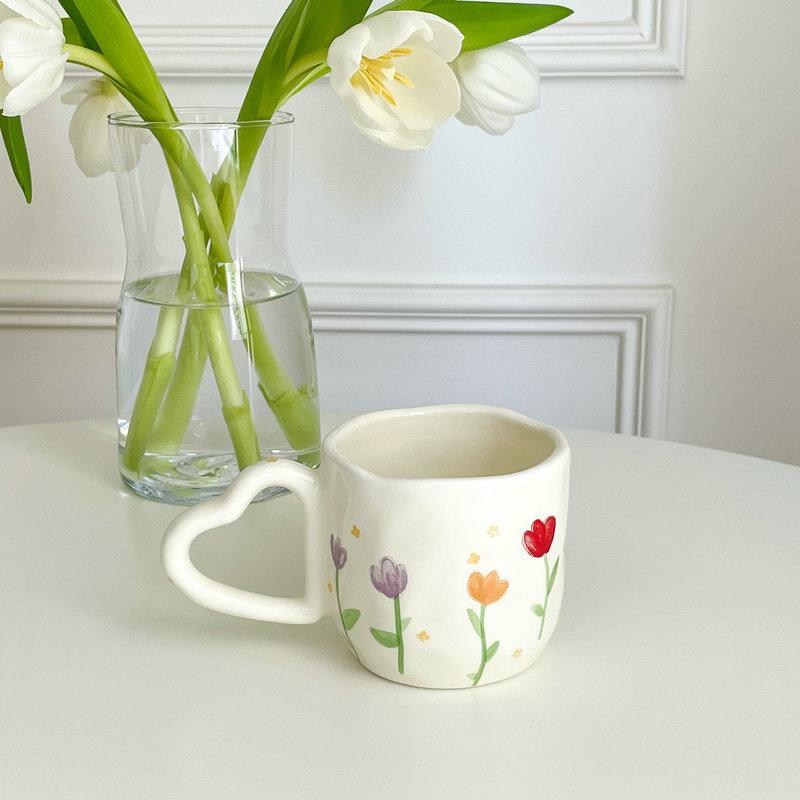 350ML Ceramic Coffee Mugs Tulip Love Handle Cups Hand Pinched Irregular White Color Flower Milk Mug Oatmeal Breakfast Tea Cup