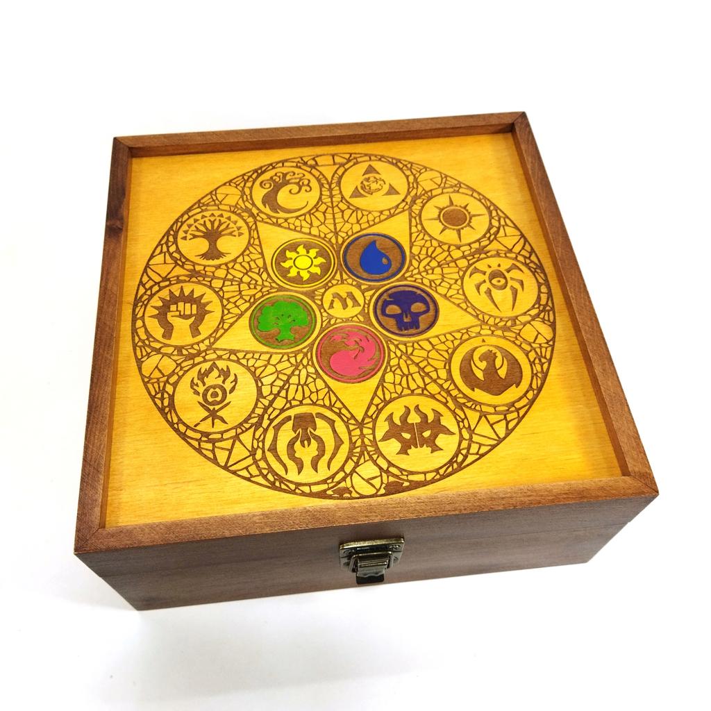 Ящик с крышкой для коллекционных карт Magic the Gathering, Pokemon, Yu-Gi-Oh 25х25х11 см Мастерская мистера Томаса Дерево Лак