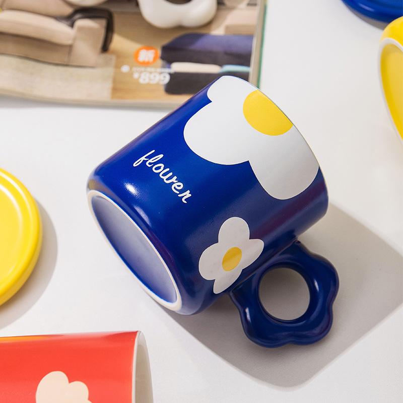 Летняя керамическая чашка с цветком, милая кружка с крышкой, парная чашка для воды, женская чашка, дизайн, кофейная чашка в стиле Sense Ins