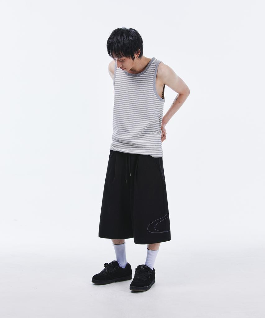 SCALLYWAG Side Big Logo Bermuda Sweat Shorts [Black]