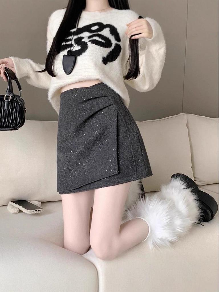 Black Sequined Woolen High-Waisted A-Line Skirt for Autumn/Winter - Slimming, Hip-Hugging, Irregular Hem, with Anti-Exposure Design.