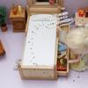 Мойн мойн Миниатюрная мебель Кукольный домик Ящик для хранения Подвижная кровать Подушка Простой Деревянный Натуральный коричневый Белый 2311mini37 1/12 112 (Футон и