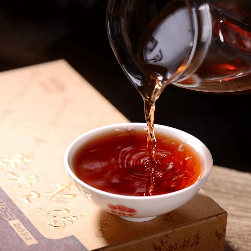 Чай Хайвань Лао Тонг Чжи 2018 9908 Спелый Пуэр Лао Ча Тоу Старый Кирпичный Шу Пуэр 500г