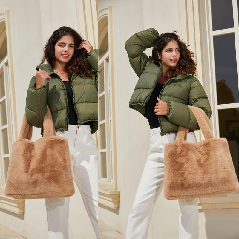 Модная большая сумка из искусственного меха, дизайнерские пушистые плюшевые женские сумки, повседневные простые теплые зимние сумки, большие кошельки для покупок, новинка 2023 г.