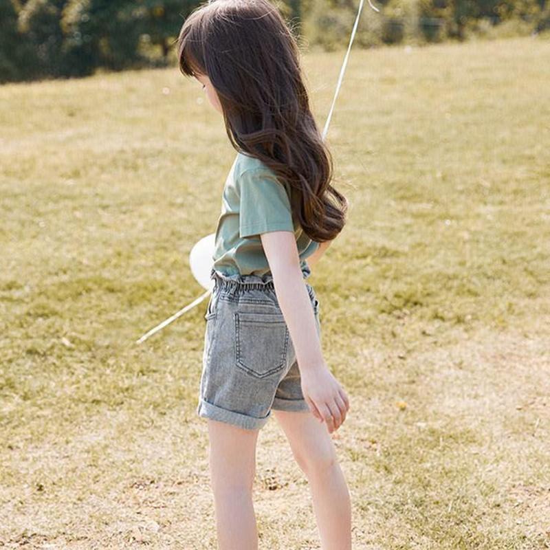 Комплект детской одежды из 2 предметов, весенне-летние костюмы для девочек с принтом, корейский топ с короткими рукавами и штаны с дырочками, комплект одежды