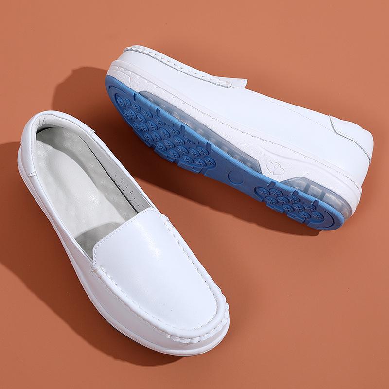 Женские летние нескользящие туфли для медсестер: Удобная, дышащая, мягкая и на плоской подошве медицинская обувь из натуральной кожи