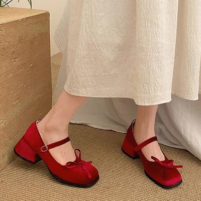 Красные французские туфли с толстым каблуком, женские, новые весенне-осенние туфли 2025 года с юбкой, квадратной головкой, ретро, увеличивающие рост, туфли Мэри Джейн