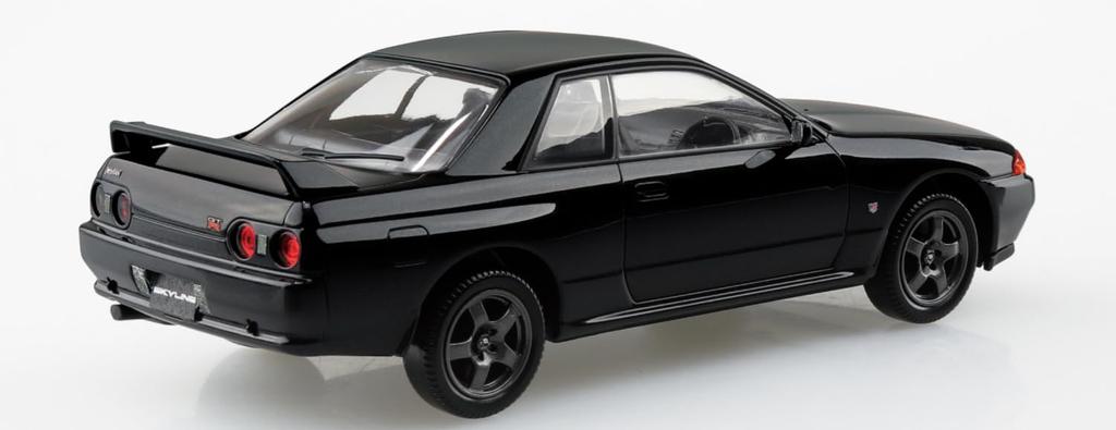 Aoshima Bunka Kyozai Rakupura Snap Kit Nissan R32 Skyline Черный жемчуг Металлик Пластиковая модель в наборе ООО. (АОСИМА) 1/32 №14-BP GT-R Предварительно окрашенный