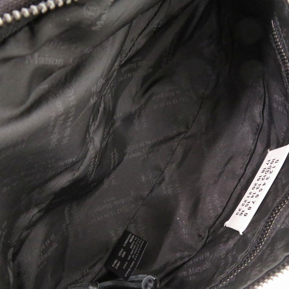 Used AUTHENTIC Maison Margiela S55WB0072 with 4 stitches Waist Pouch Black Canvas
