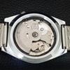 ВИНТАЖНЫЕ ОТРЕМОНТИРОВАННЫЕ МУЖСКИЕ АВТОМАТИЧЕСКИЕ ЧАСЫ SEIKO 5 ЯПОНИЯ ЧЕРНЫЙ ЦИФЕРБЛАТ a709187-1