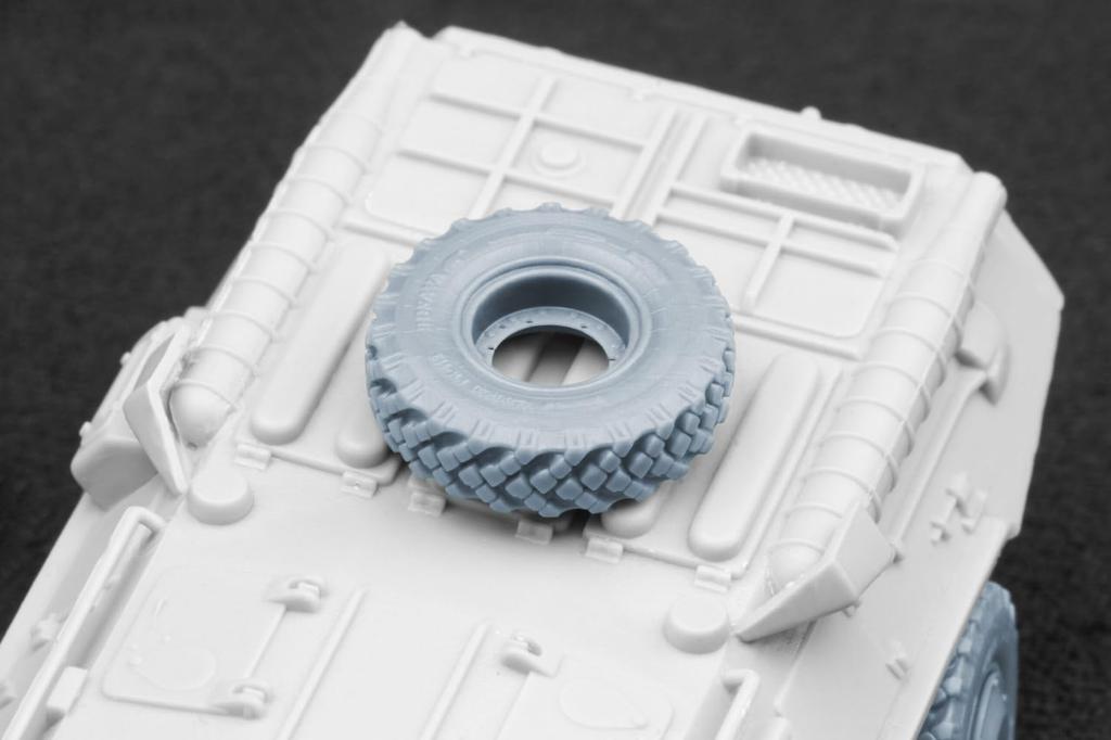 Комплект колес для БТР Trumpeter Пластиковые детали модели SCXWM72013 Масштаб-X 1/72 БТР-80 KI-113 (9 штук) (Для Эйса) (Военная техника)