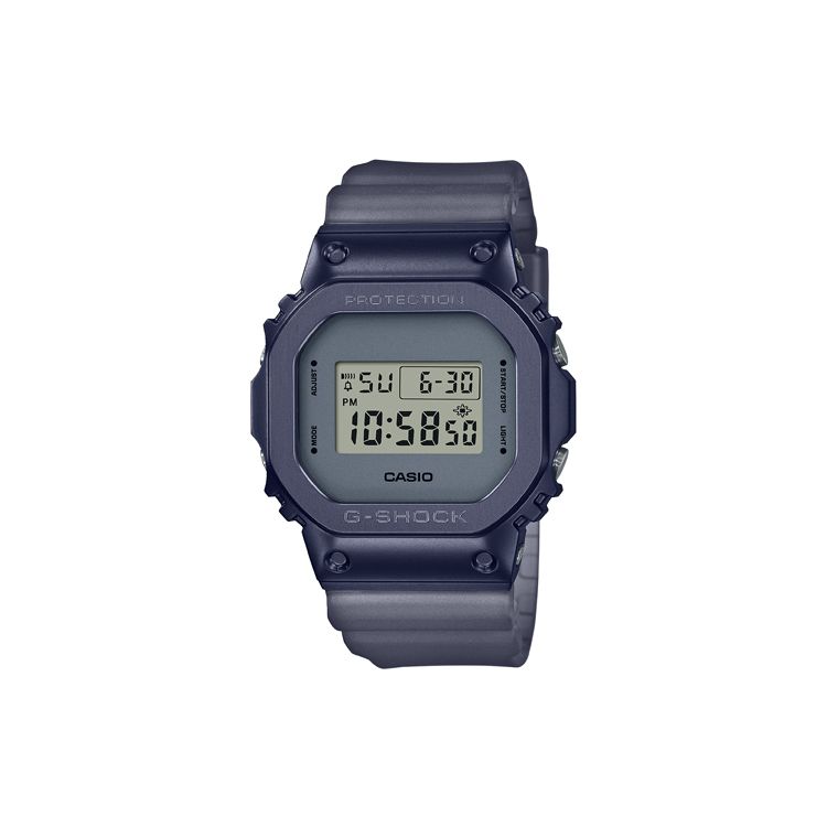 Casio Ретро Классические Квадратные Водонепроницаемые Спортивные Кварцевые Часы Мужские часы Серые GM-5600MF-2PR