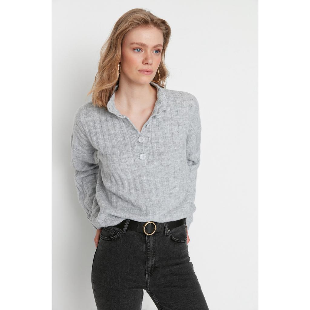 Бежевый вязаный свитер с широким узором и мягким текстурированным высоким воротником Twoaw21kz0783