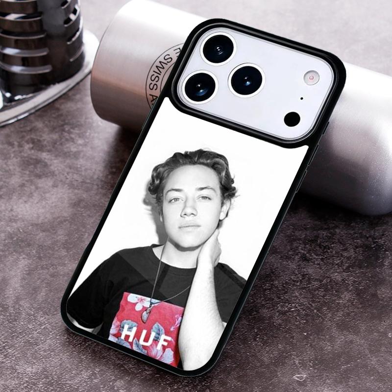 Cute Carl Shameless Phone Case For iPhone 17 16 15 14 13 12 11 Pro Max Plus 17Air Soft Silicone Cover