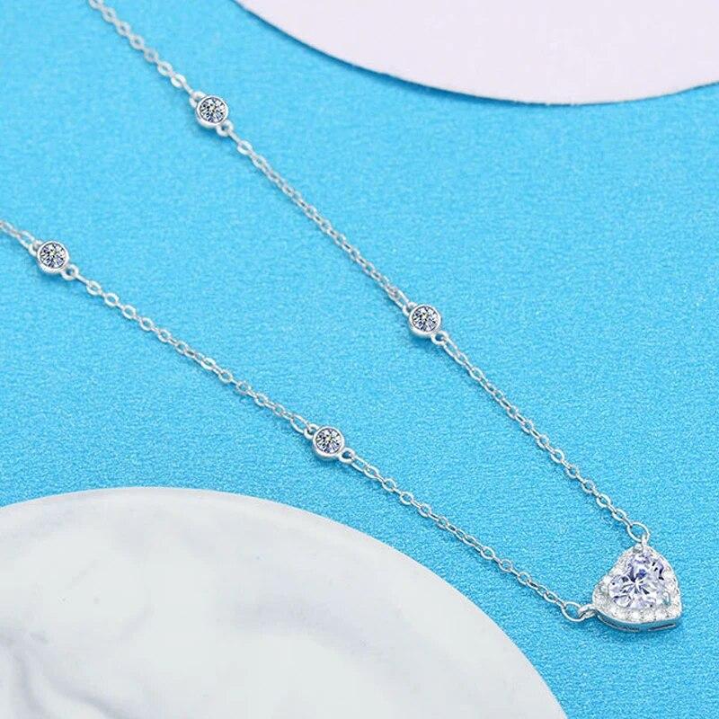 D Color 0.8CT Colorless Heart Cut Moissanite Pendant for Women 925 Sterling Silver Sparkling Gem Charm Cute Necklace Pass Test
