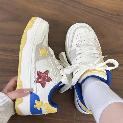 Мятно-зеленые туфли со звездами, женские туфли на платформе, нишевый дизайн, обувь для досок, весна 2025, новые универсальные повседневные спортивные женские туфли