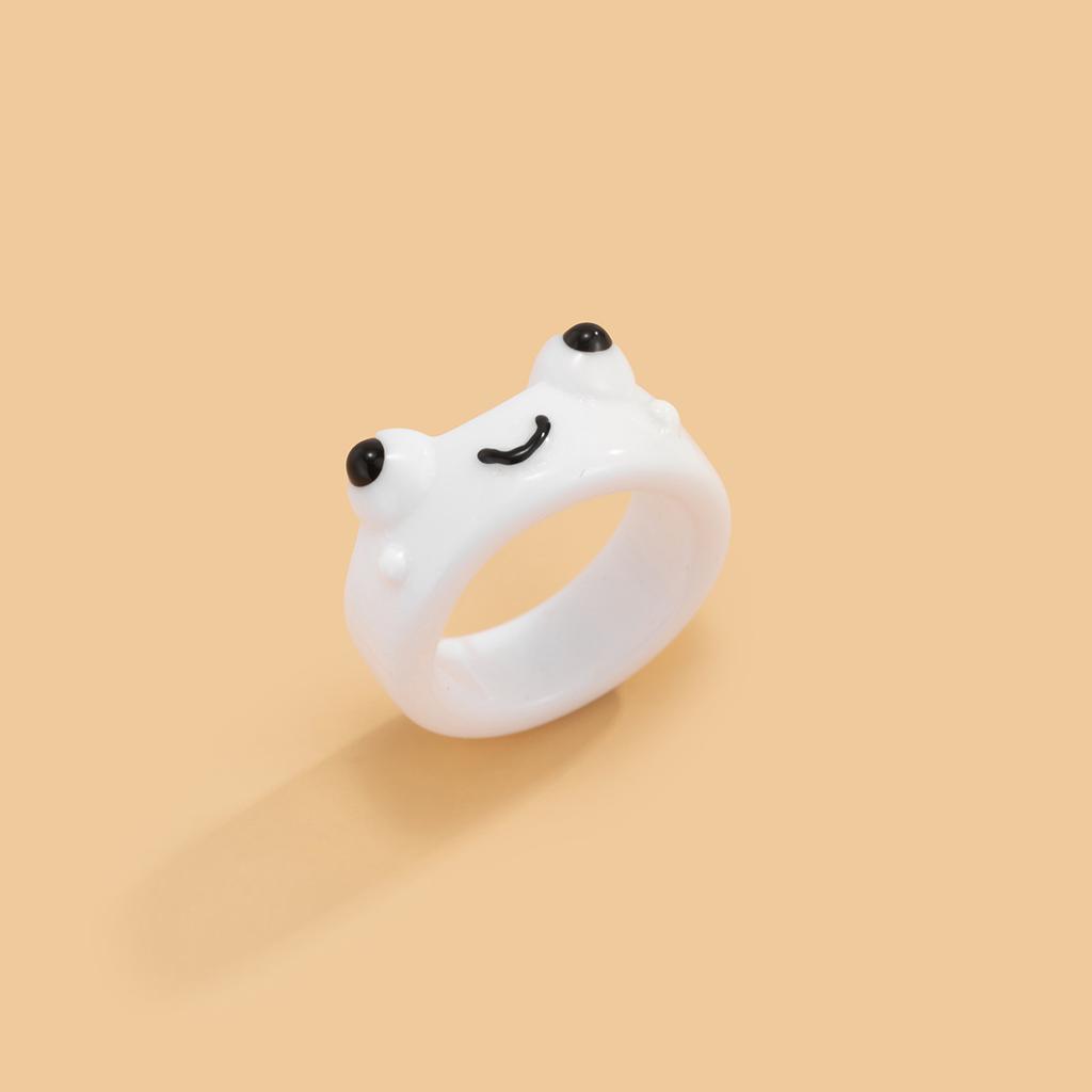 Милое и крутое трендовое кольцо из смолы с лягушкой, простое трехмерное цветное украшение, ювелирное изделие