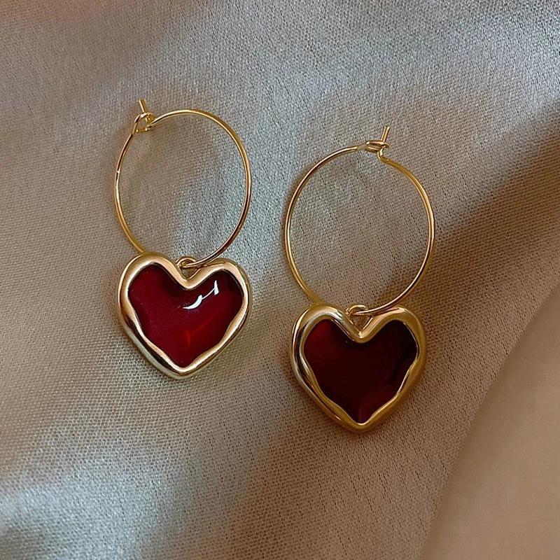 Trendy Red Enamel Love Heart Earrings For Women Girl Circle Metal Love Heart Hanging Dangle Earrings Vintage Jewelry