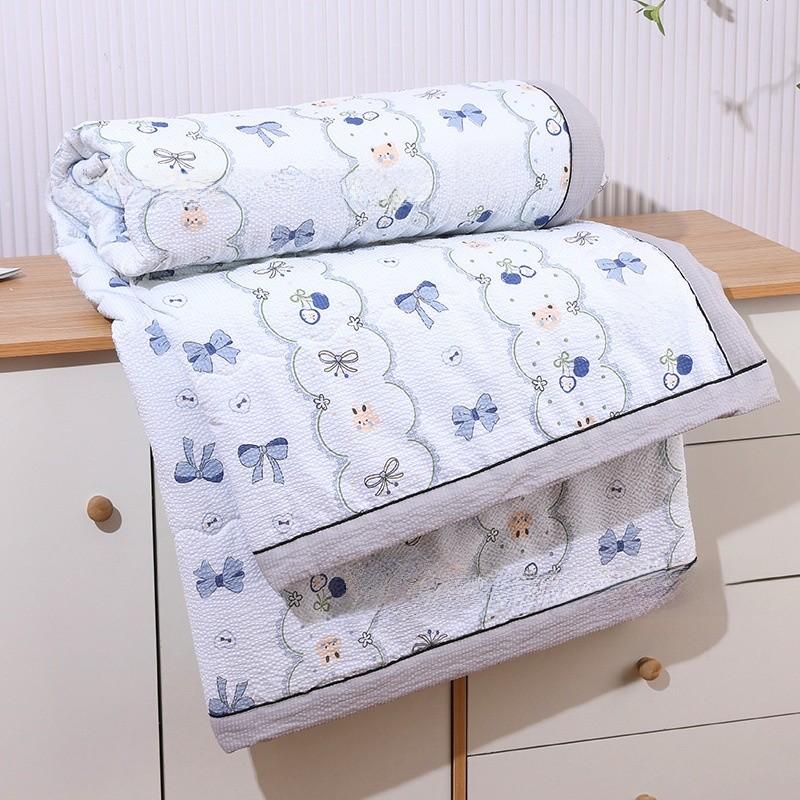 Летнее одеяло из пузырчатого хлопка с мягкой тканью, которую можно стирать в машине, для сна в студенческом общежитии