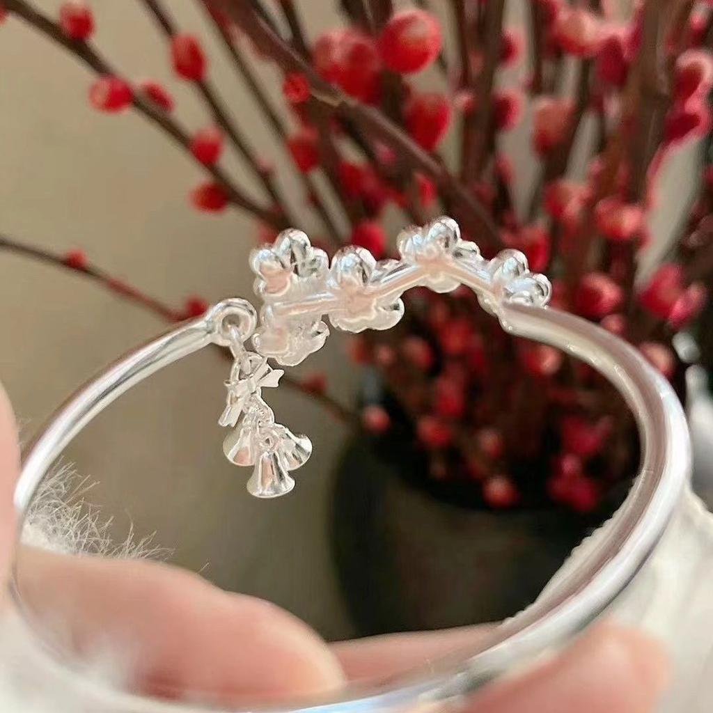 999 pure silver-plated plum blossom bell, new Chinese style smart glossy open silver-plated bracelet Valentine's Day gift s