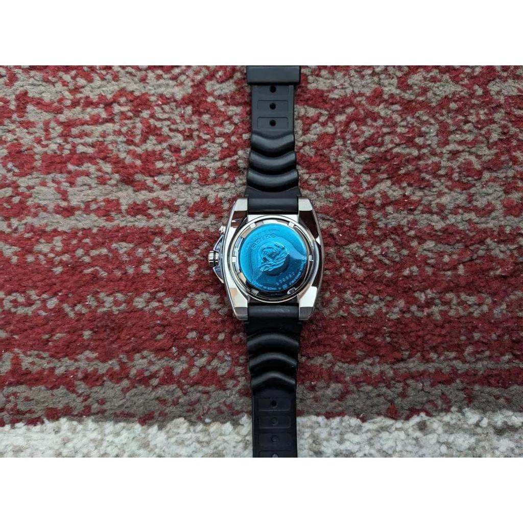 Used Seiko Kinetic Diver