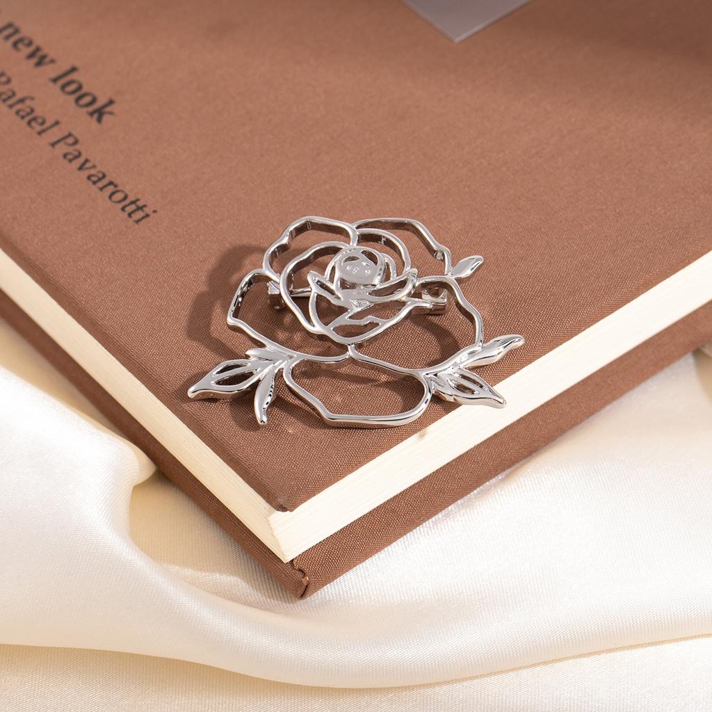 Модные броши для женских украшений