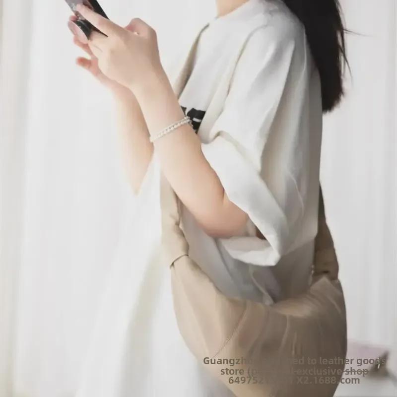 Женская сумка через плечо из овчины Croissant - модный стиль 2024 Niche Dumpling