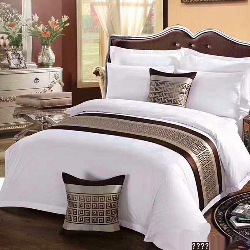 Новый китайский атласный золотой бегунок на кровать - Отель, Гостиница, Декор тематической квартиры, Шарф