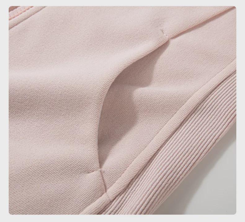 Женская короткая куртка Mamba Cotton Velvet Slim и спортивный свитер с капюшоном — трендовая коллекция осень/зима 2024 года