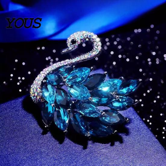 Animal Shaped Jewelry Sparkling Swan Brooch for Women, Rhinestone Decorative Lapel Dazzling Zircon Brooches Pin, Suits Coats Sweaters Fashion