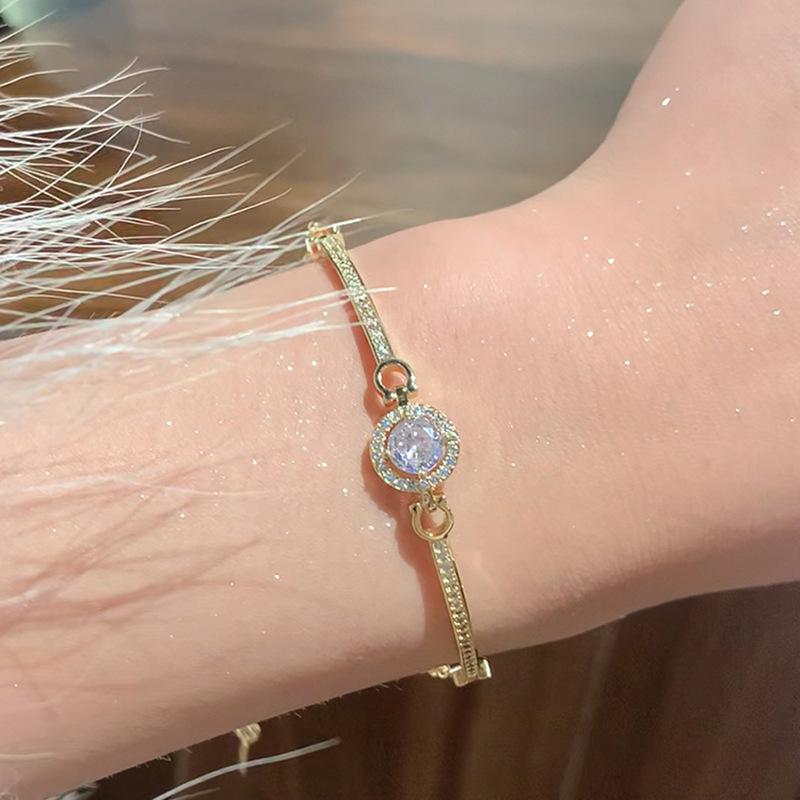 Изысканный нишевый цирконовый браслет для женщин - Дымный дождь, Легкая роскошь, Идеально подходит для лучших подруг