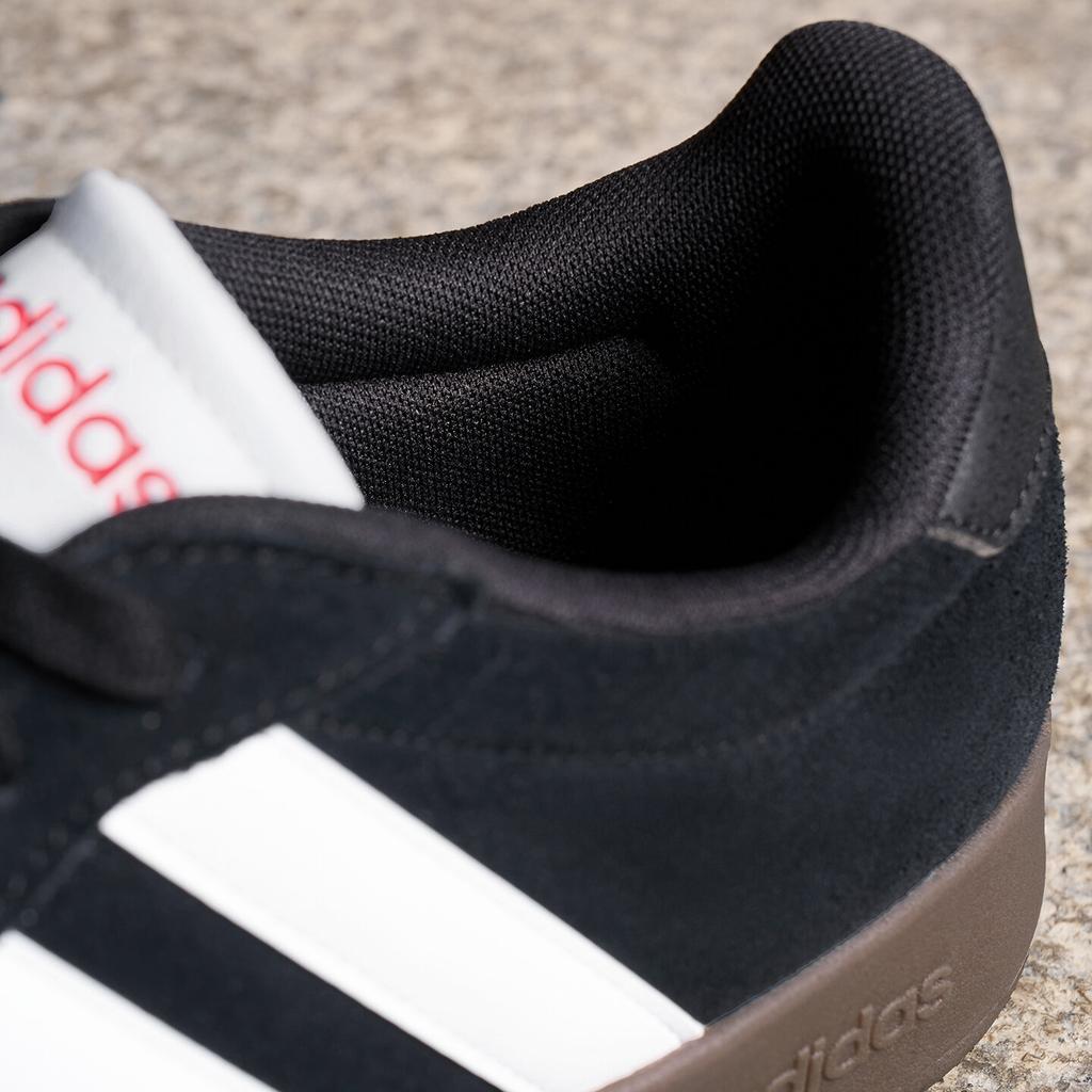 adidas Барреда 'Черно-белая жвачка'