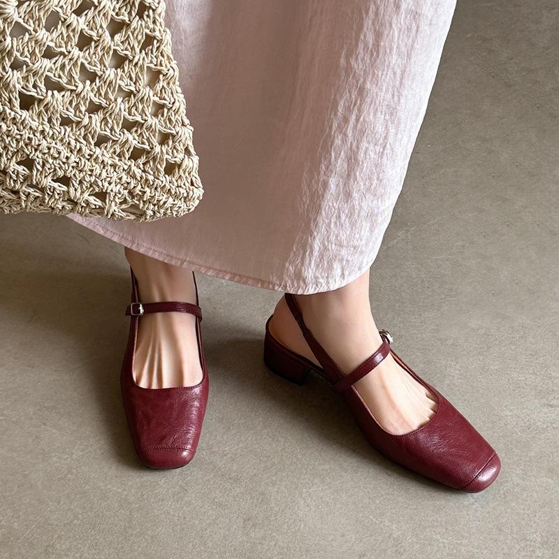 2025 новая нежная обувь французский носок пустые сандалии Мэри Джейн маленькие кожаные туфли толстый каблук универсальная летняя женская обувь